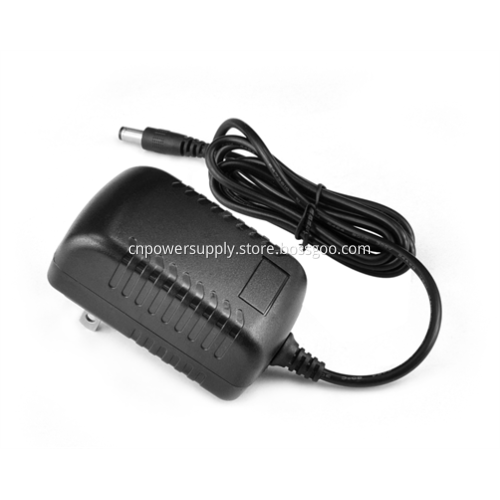 Ac to 12 volt energy adapter
